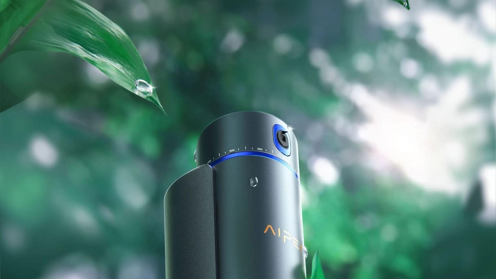 Appareil Aiper IrriSense d’arrosage automatique pelouse installé en extérieur